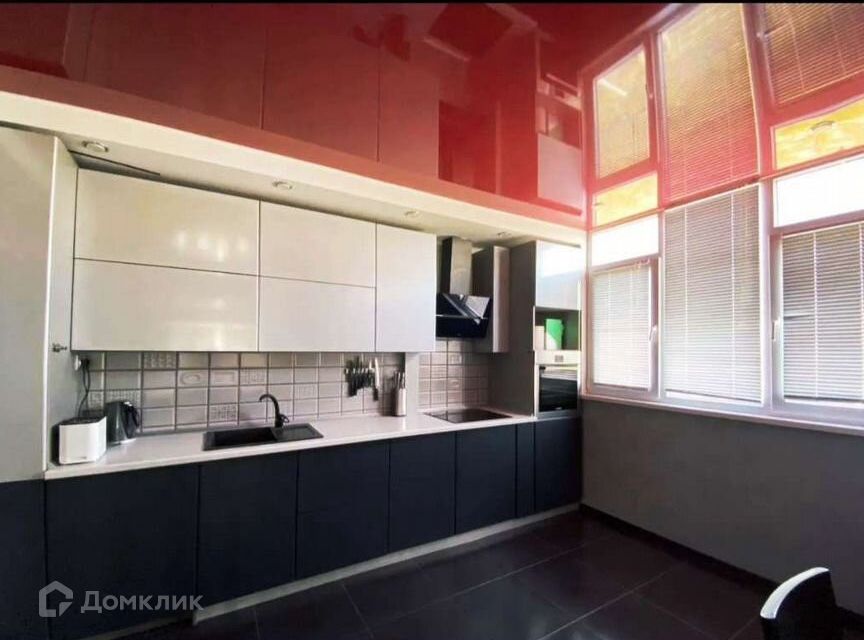Продаётся 2-комнатная квартира, 57 м²