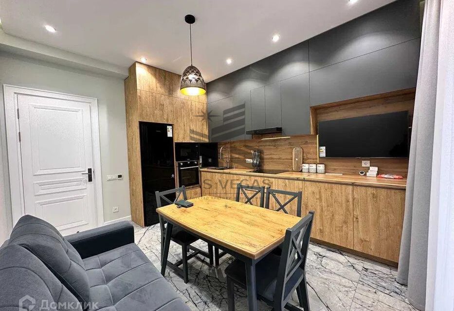 Сдаётся 1-комнатная квартира, 45 м²