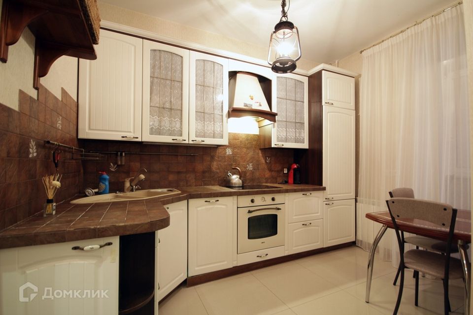 Продаётся 1-комнатная квартира, 43.5 м²