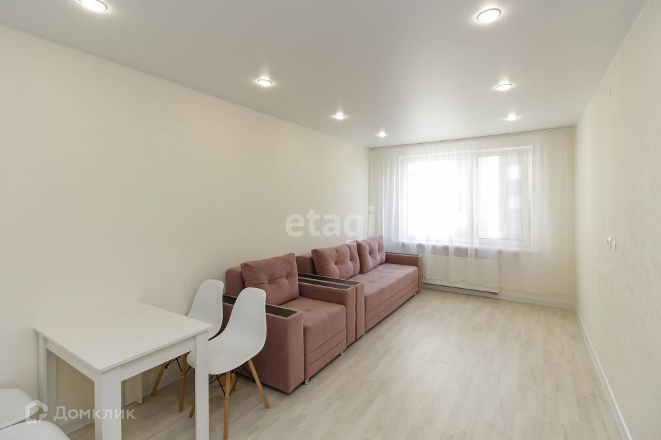 Продаётся 2-комнатная квартира, 60.4 м²