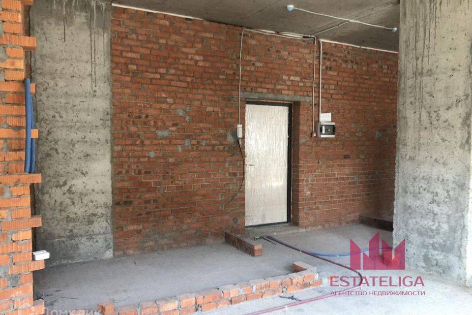 Продаётся 1-комнатная квартира, 49.7 м²