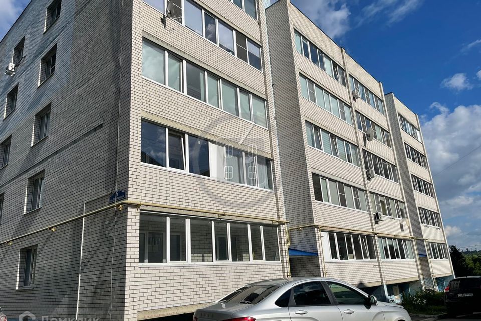 Продаётся 1-комнатная квартира, 49 м²