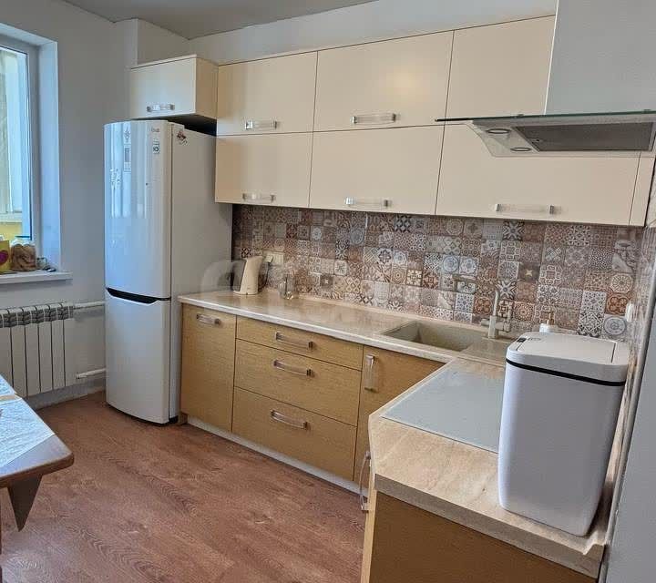 Продаётся 2-комнатная квартира, 68.4 м²