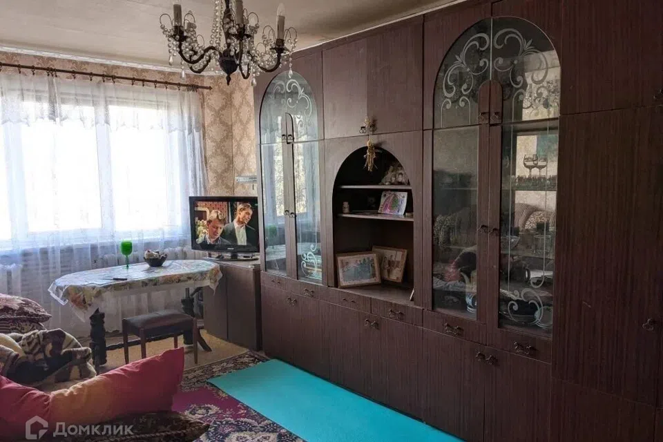 Продаётся 3-комнатная квартира, 60.8 м²