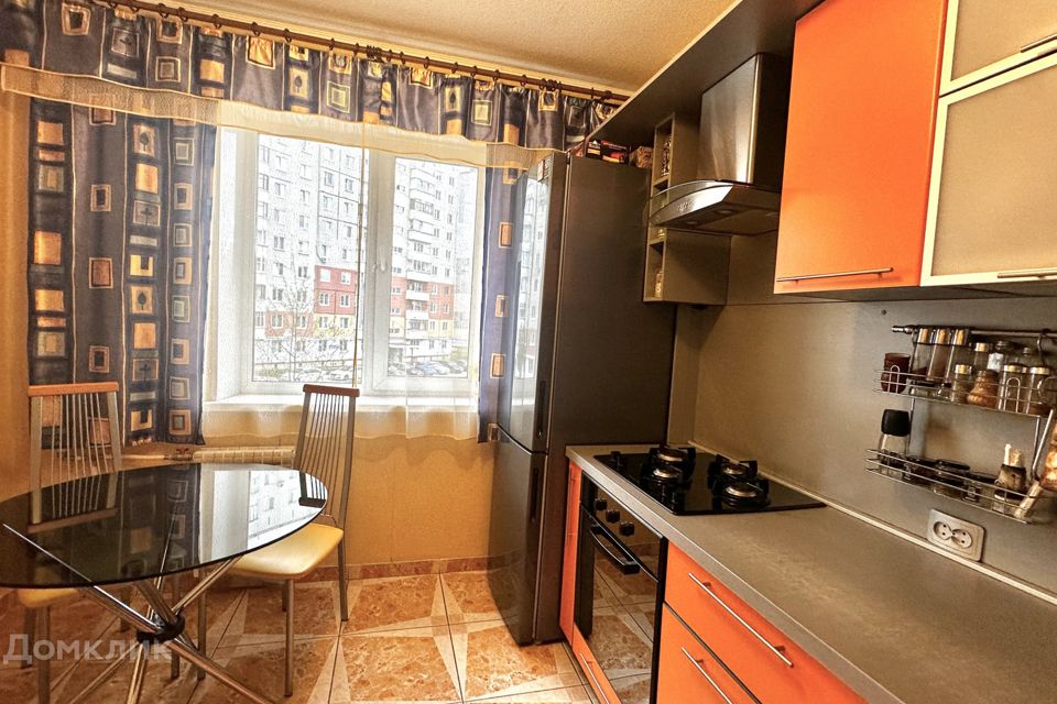 Продаётся 4-комнатная квартира, 85 м²