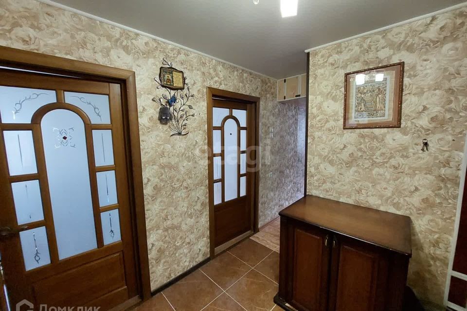 Продаётся 3-комнатная квартира, 61.8 м²