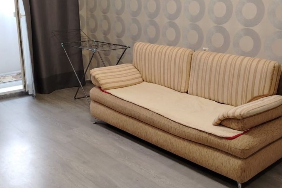 Сдаётся 2-комнатная квартира, 53 м²