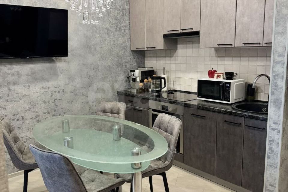 Продаётся 1-комнатная квартира, 38.2 м²