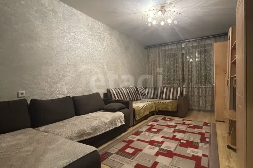 Сдаётся 2-комнатная квартира, 58 м²