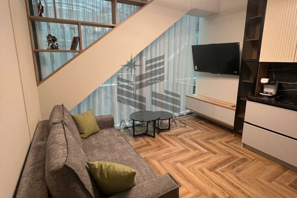 Сдаётся 2-комнатная квартира, 56 м²