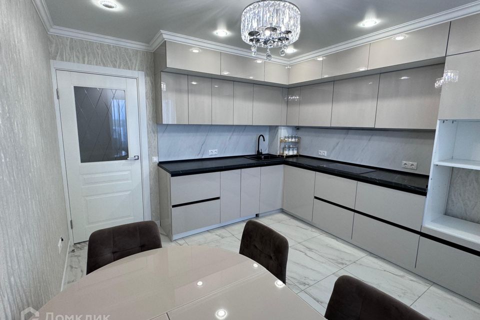 Продаётся 3-комнатная квартира, 70 м²