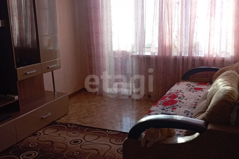 Продаётся 2-комнатная квартира, 45.6 м²