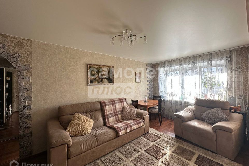 Продаётся 2-комнатная квартира, 42.8 м²