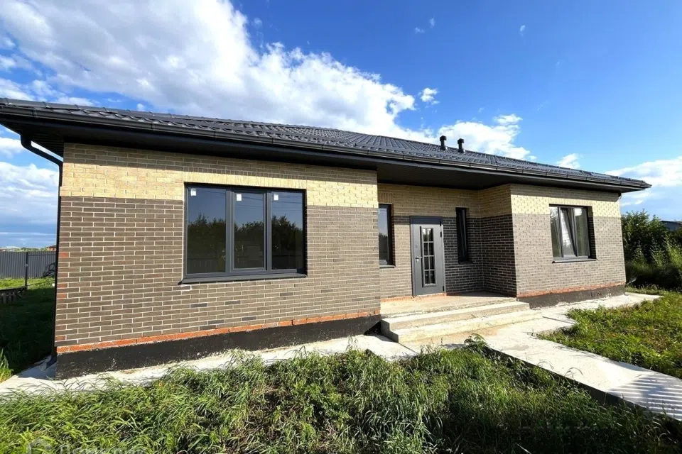 Продаётся 1-этажный дом, 135 м²