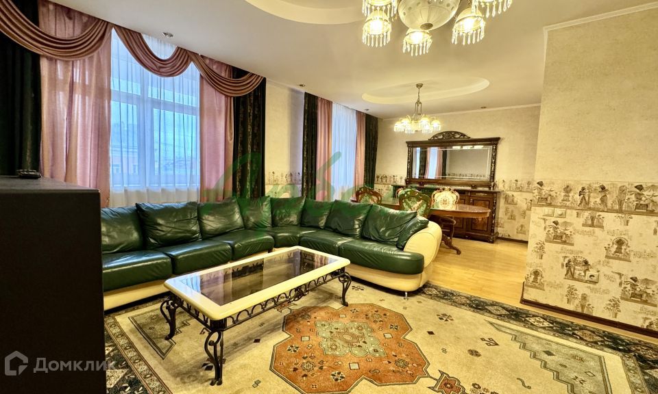 Продаётся 2-комнатная квартира, 92.5 м²