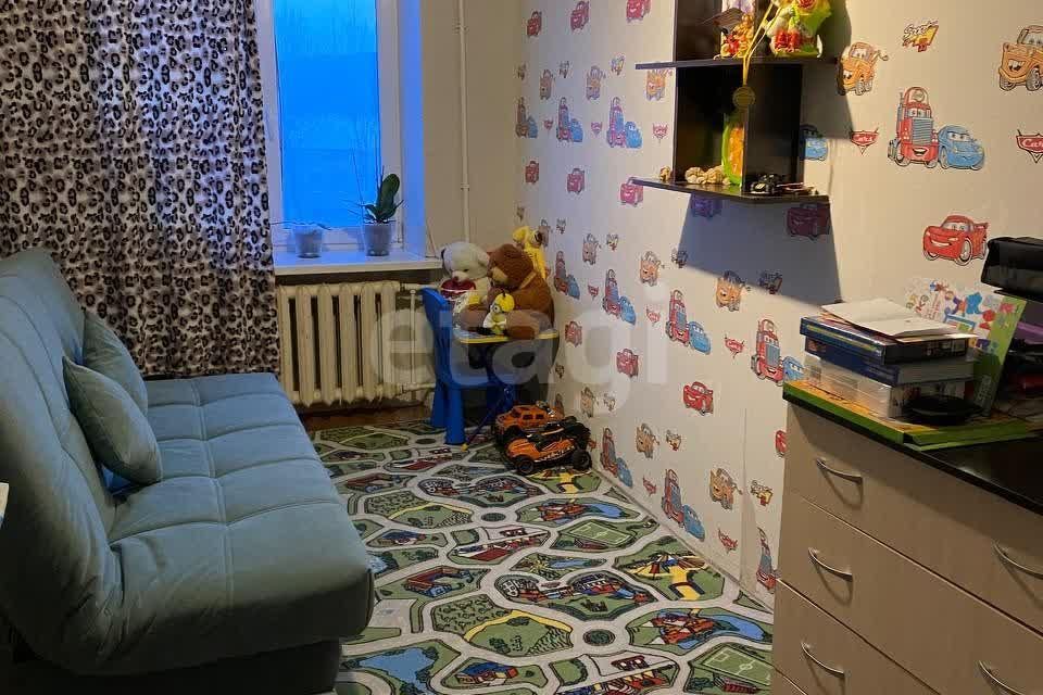 Продаётся 3-комнатная квартира, 58.2 м²