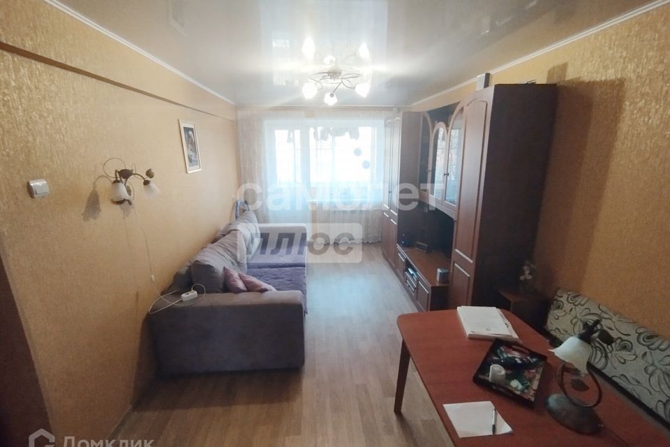 Продаётся 3-комнатная квартира, 58.3 м²