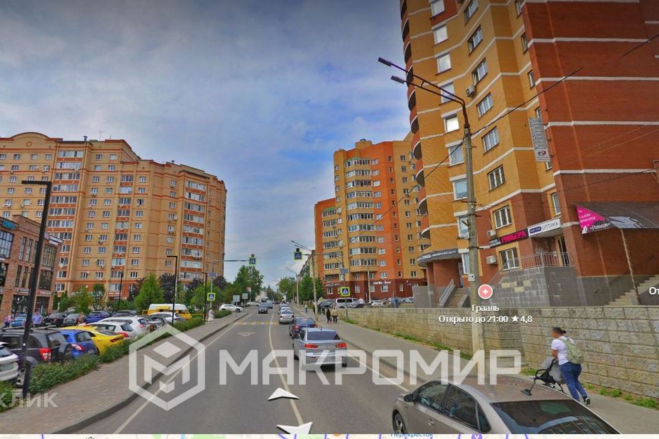 Продаётся 1-комнатная квартира, 42.2 м²