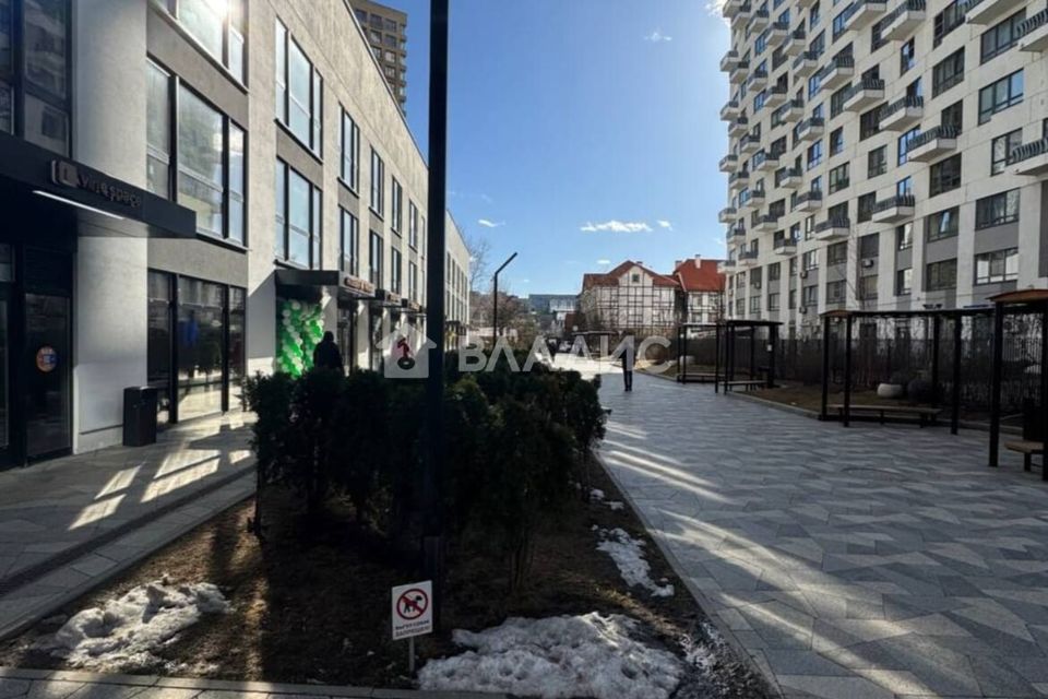 Продаётся 4-комнатная квартира, 92 м²
