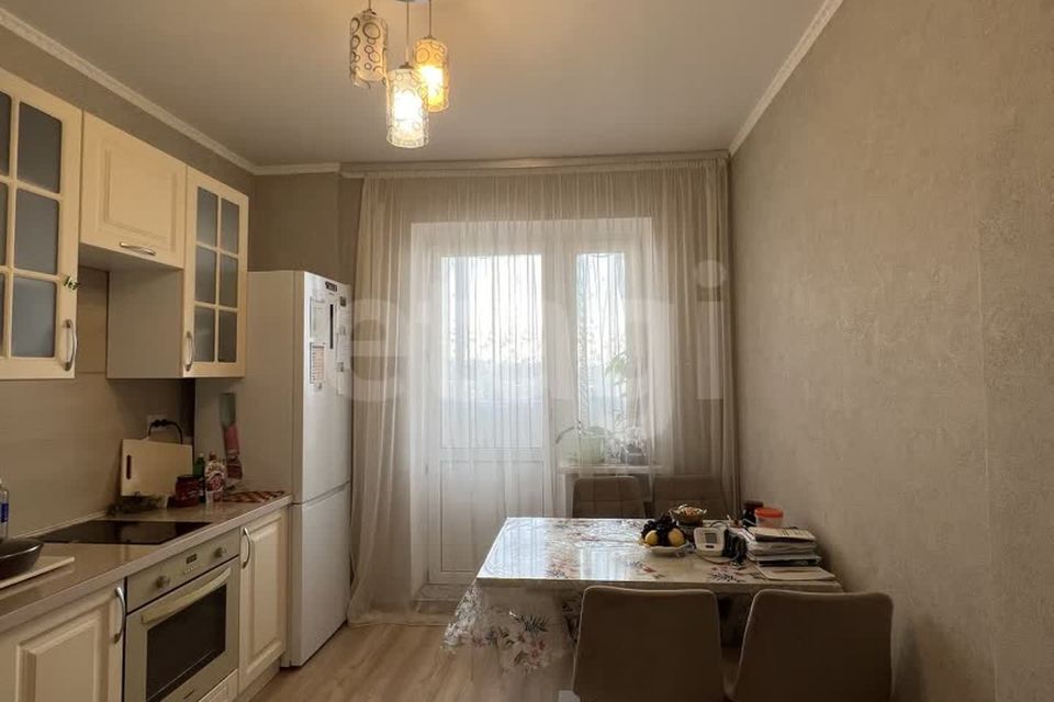 Продаётся 1-комнатная квартира, 41.3 м²