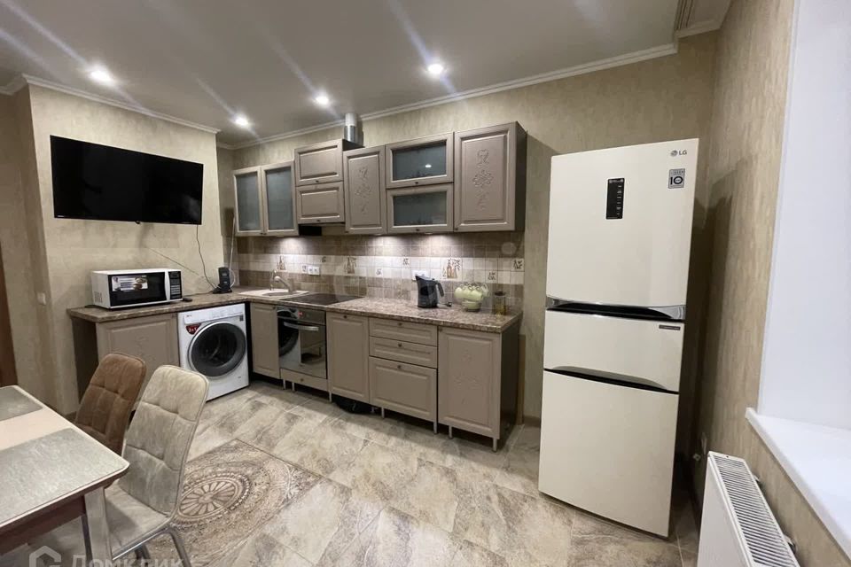 Сдаётся 1-комнатная квартира, 40 м²