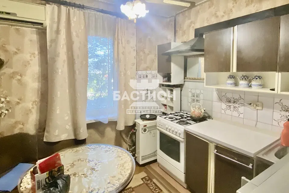 Продаётся 2-комнатная квартира, 56 м²