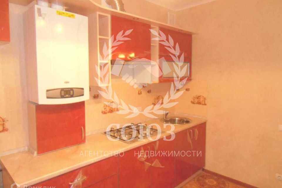 Продаётся 1-комнатная квартира, 41.6 м²