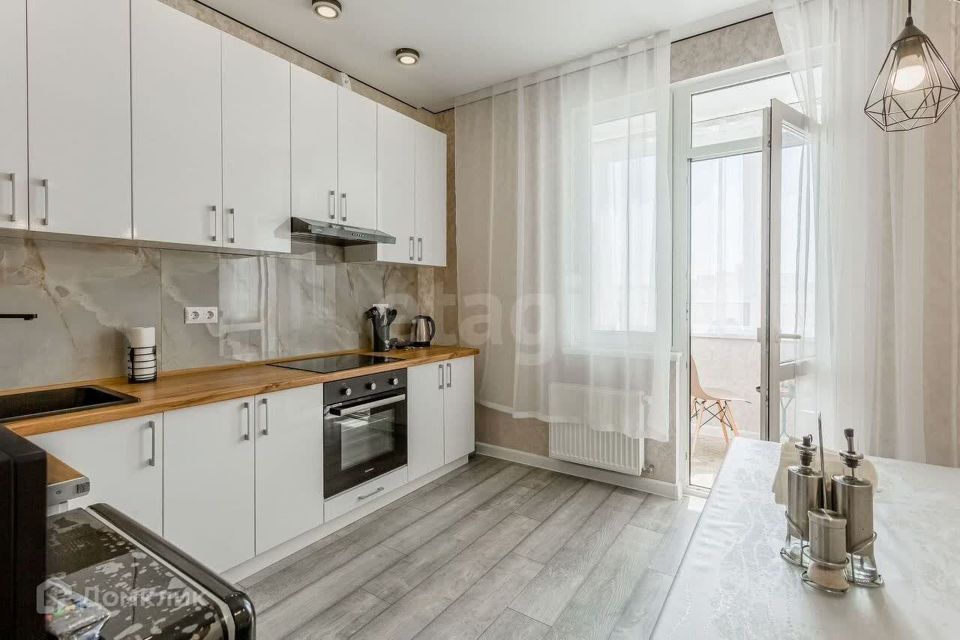 Продаётся 1-комнатная квартира, 40 м²