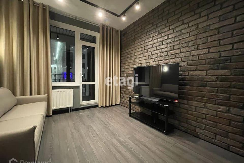 Продаётся 2-комнатная квартира, 62.6 м²