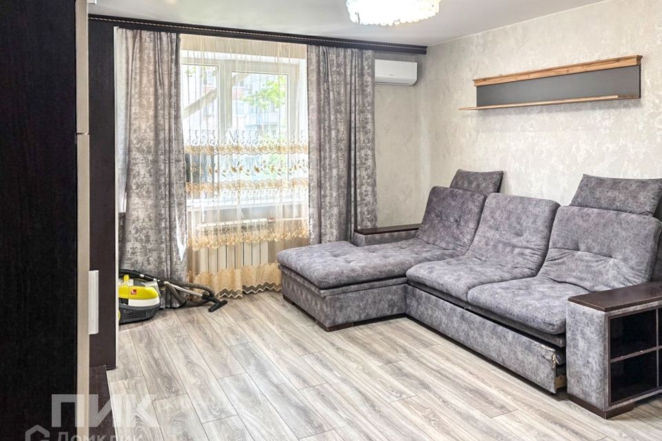 Сдаётся 1-комнатная квартира, 39 м²