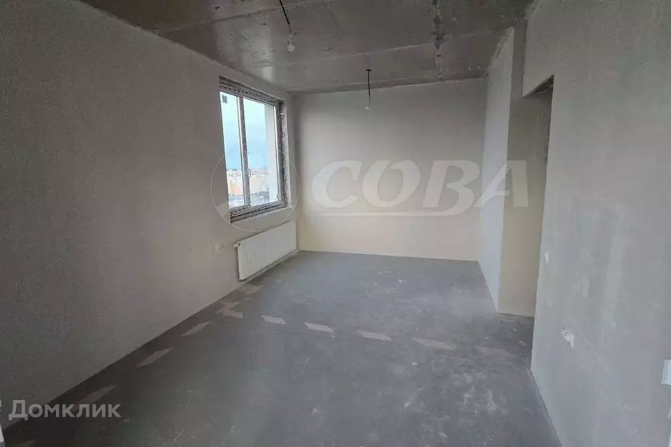 Продаётся 2-комнатная квартира, 72.7 м²
