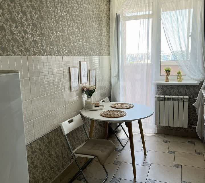 Продаётся 1-комнатная квартира, 42.6 м²