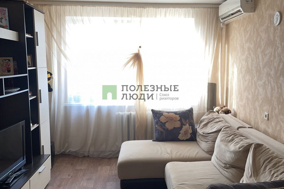 Продаётся 3-комнатная квартира, 57 м²