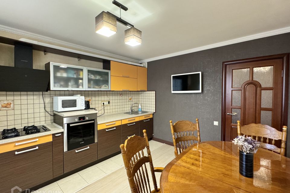 Продаётся 3-комнатная квартира, 84.2 м²