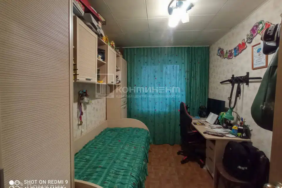 Продаётся 3-комнатная квартира, 50.8 м²