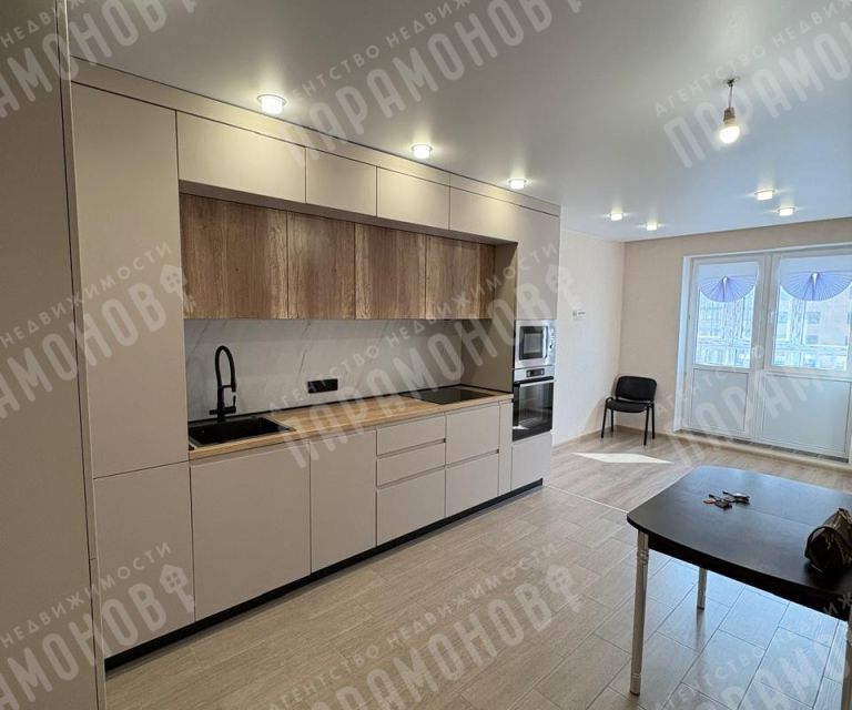 Продаётся 2-комнатная квартира, 58.6 м²