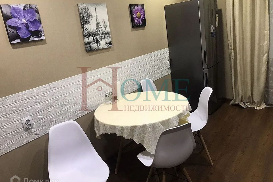 Сдаётся 2-комнатная квартира, 67 м²