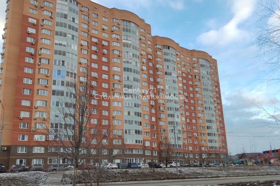 Продаётся 2-комнатная квартира, 74.6 м²