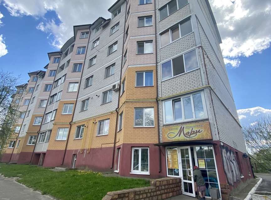 Продаётся 5-комнатная квартира, 122.5 м²