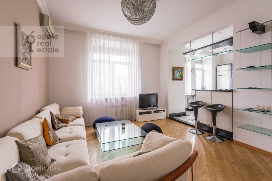 Сдаётся 2-комнатная квартира, 63 м²