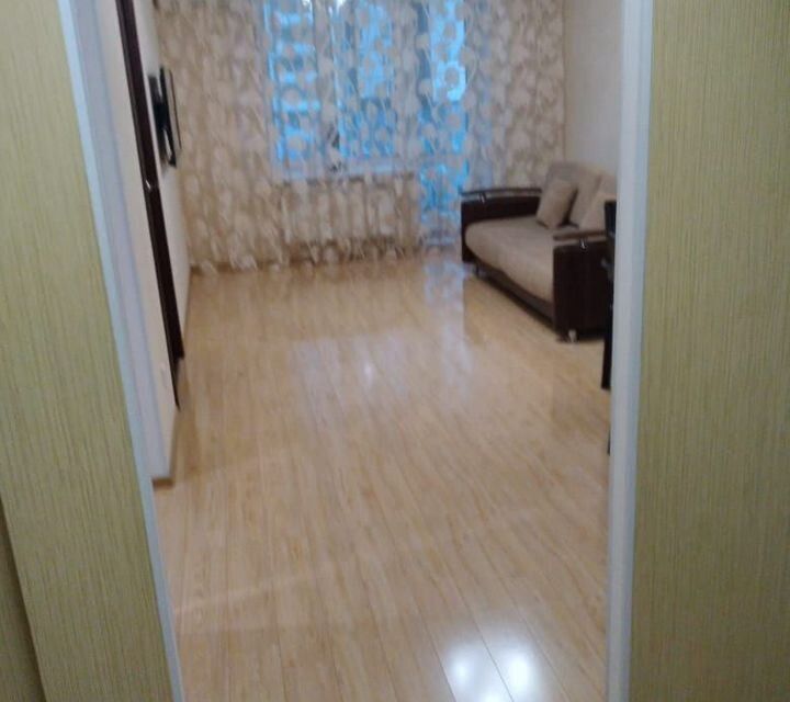 Продаётся 1-комнатная квартира, 49.4 м²