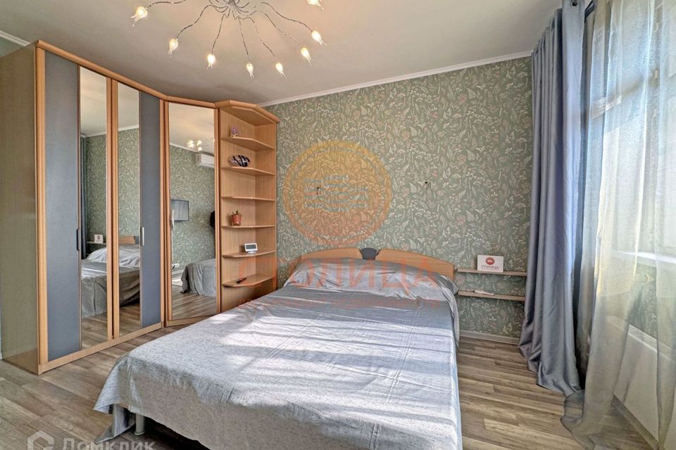 Сдаётся 2-комнатная квартира, 61 м²