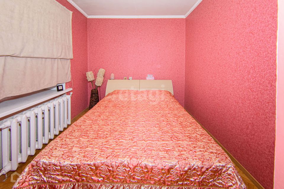 Продаётся 4-комнатная квартира, 74 м²