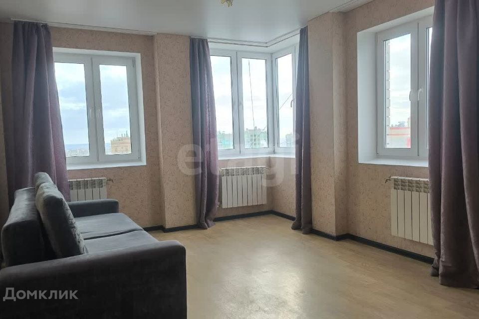 Продаётся 1-комнатная квартира, 43 м²