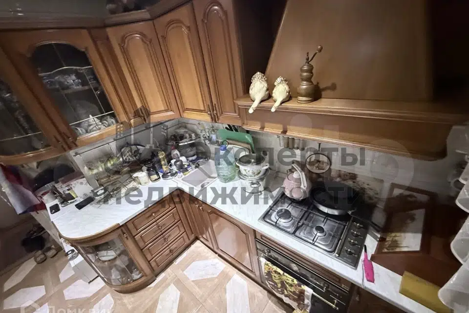 Продаётся 3-комнатная квартира, 70.2 м²