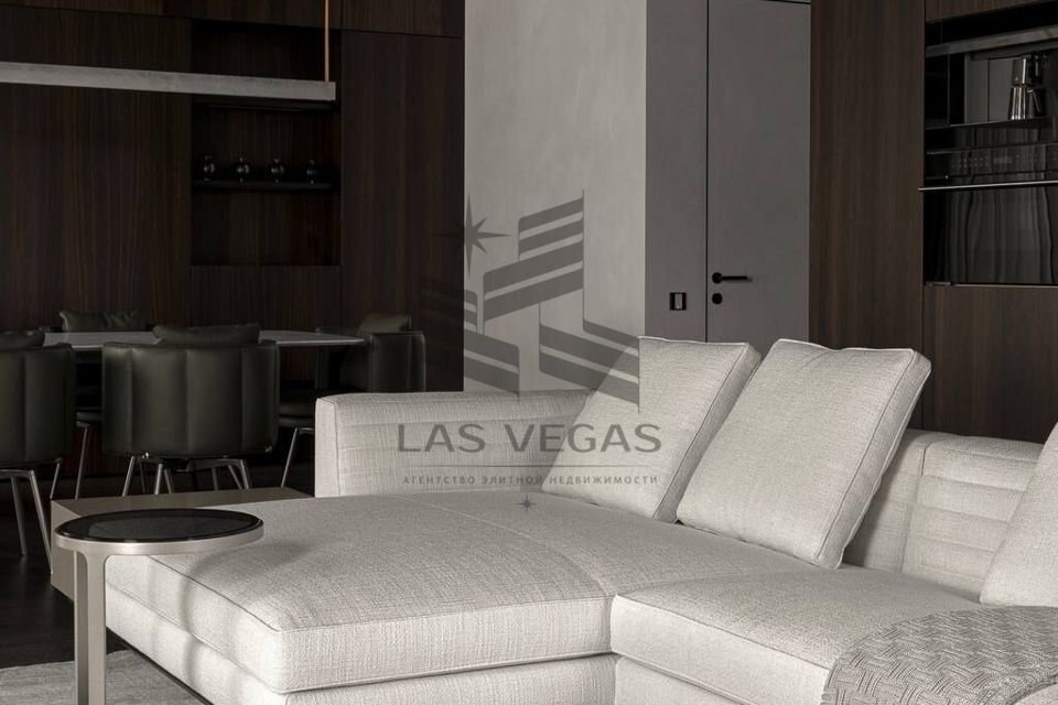 Сдаётся 3-комнатная квартира, 147 м²