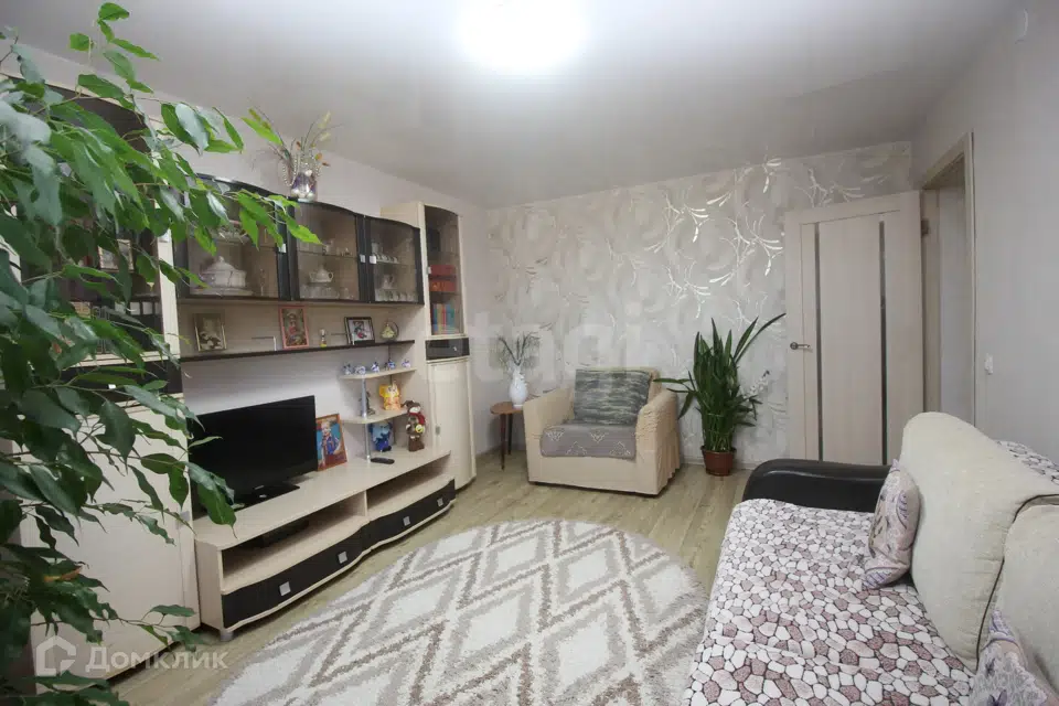Продаётся 2-комнатная квартира, 43.3 м²