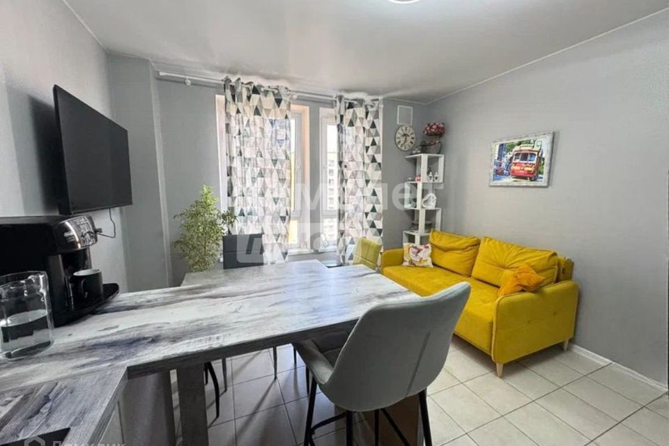 Продаётся 3-комнатная квартира, 96.6 м²