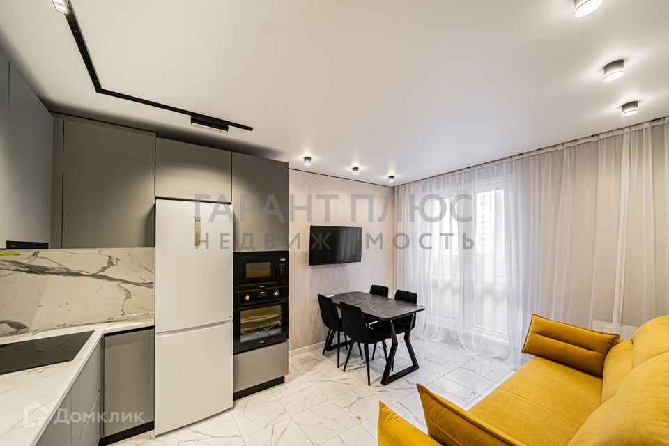 Сдаётся 2-комнатная квартира, 58 м²