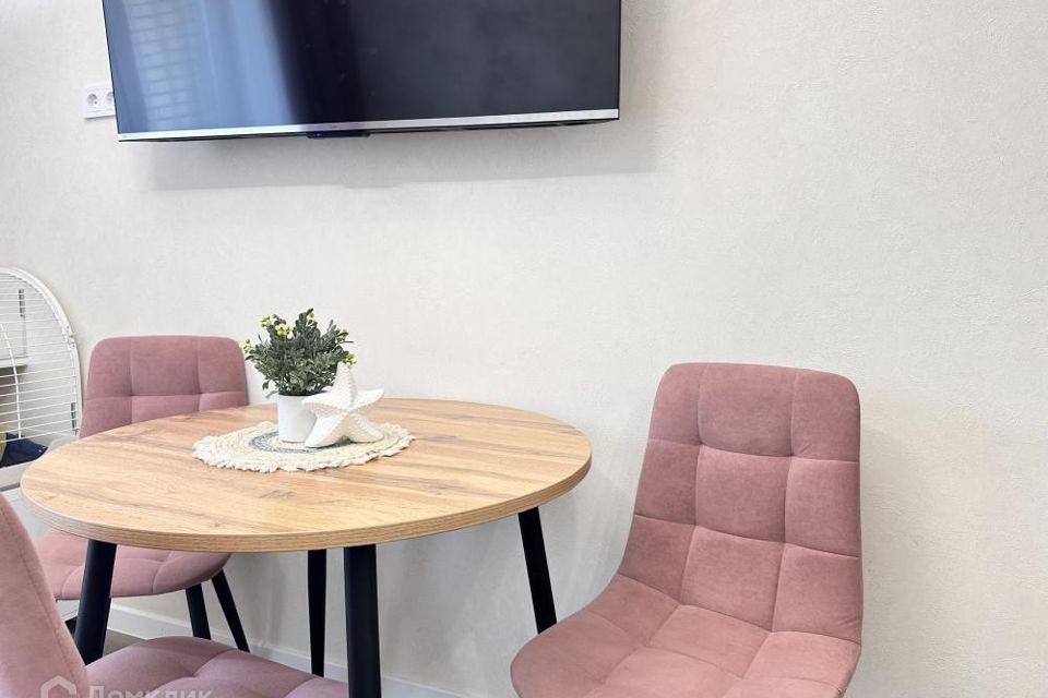 Продаётся 1-комнатная квартира, 41 м²